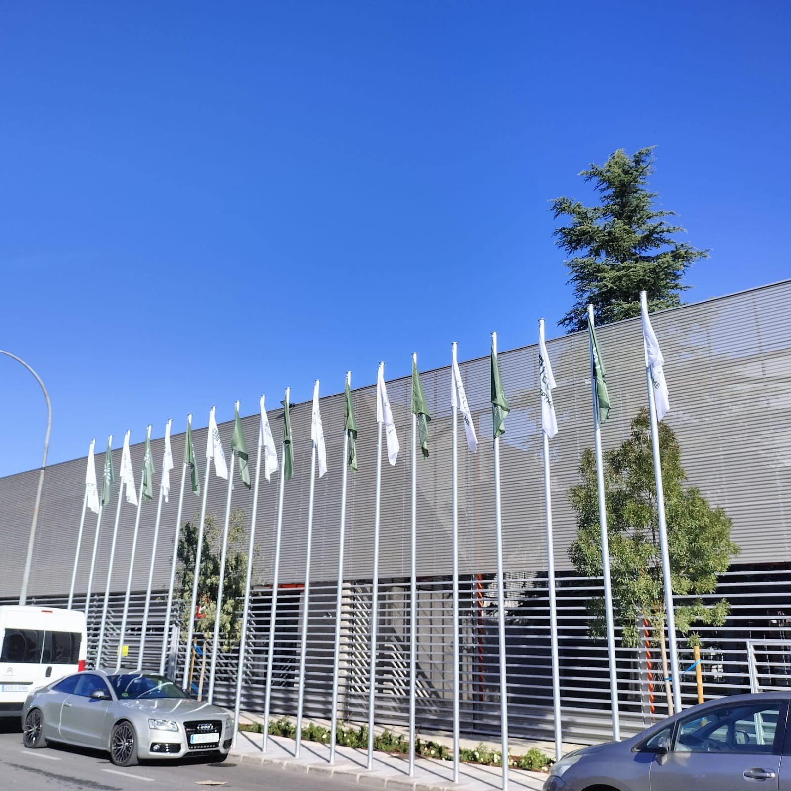 banderas publicitarias