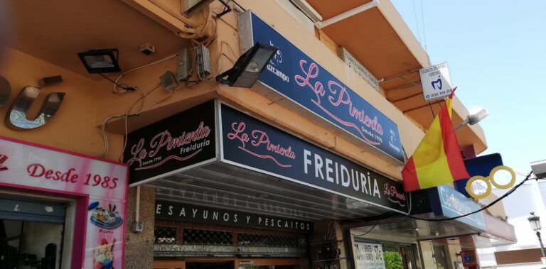 publicidad en fachadas 12